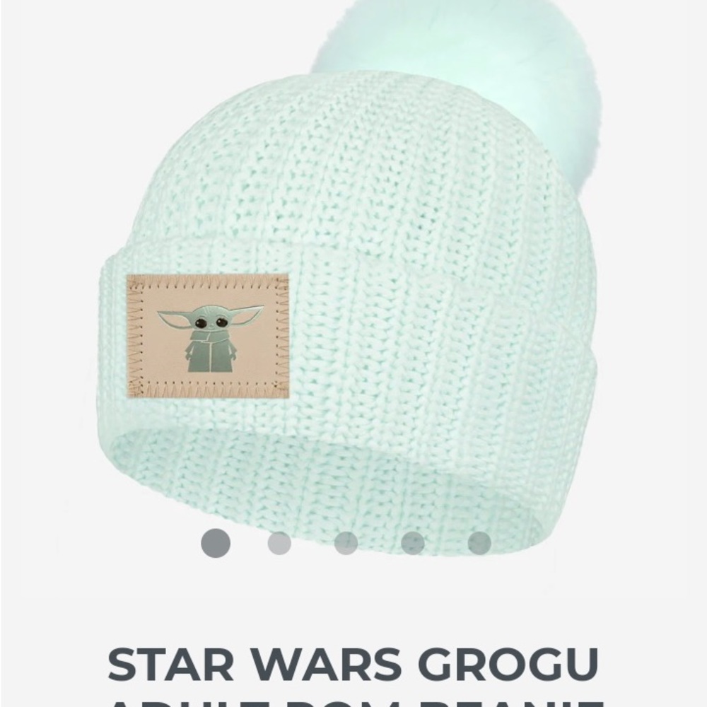 NWOT Star Wars X Love Your Melon Yoda Pom Beanie Green Pom Pom